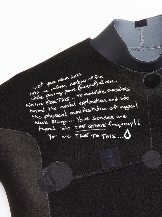 garçons Volcom charbon modulateur 2mm poitrine zip manches longues springsuit ZJ48F1365