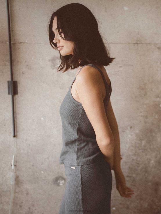 femmes Volcom noir a vécu dans le réservoir de côtes du salon ZJ48F769