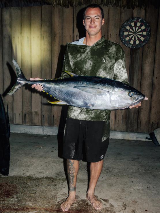 Hommes Volcom noir surf vitals balaram stack hooded long sleeve 50 upf rashguard ZJ48F179