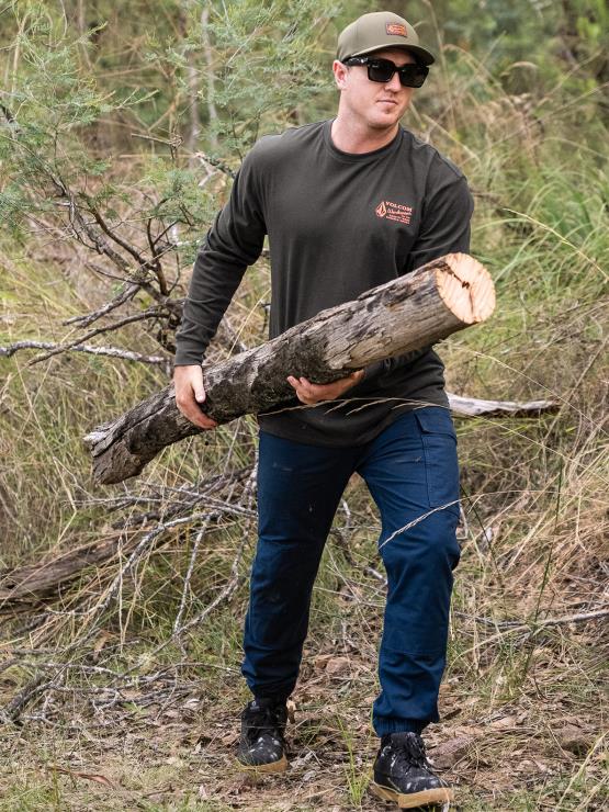 Hommes Volcom noir t-shirt à manches longues ZJ48F111